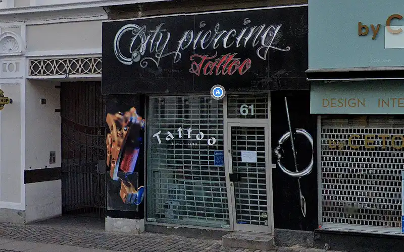 city piercing og tattoo
